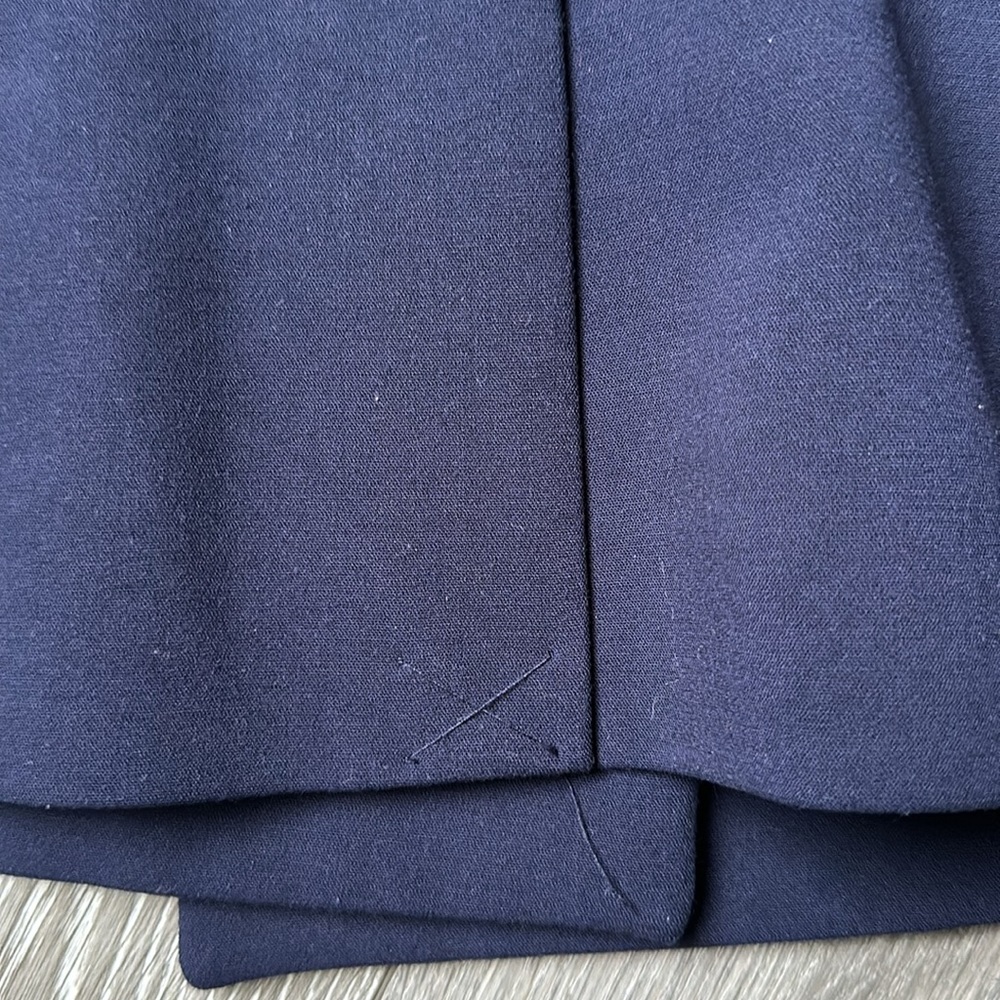 The Limited Double-Breasted Blazer Vest - Picture 9 of 10
